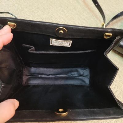 Bottega Veneta & Salvatore Ferragamo Handbags and More (PC1-CE)
