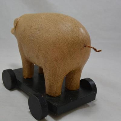 Wooden Pig on Wheels 8.5â€x6â€