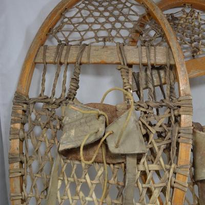 Vintage Faber Sinew & Wood Snow Shoes, Canada 26â€x12â€
