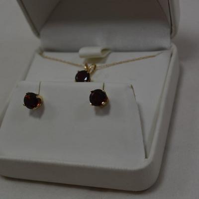 14k Chain & Pendant w/ Matching 14k Studs, Tourmaline Settings 18â€ 2.0g