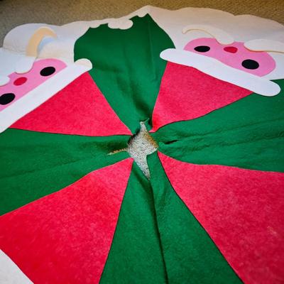Assorted Christmas Home Decor incl. Rugs & More (BR2-JS)