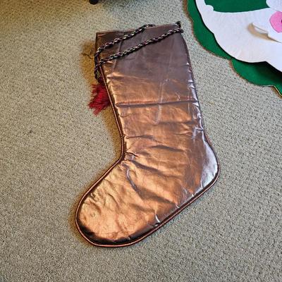Assorted Christmas Home Decor incl. Rugs & More (BR2-JS)