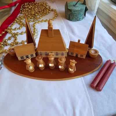 Assorted Christmas Home Decor incl. Rugs & More (BR2-JS)