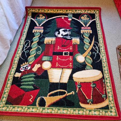 Assorted Christmas Home Decor incl. Rugs & More (BR2-JS)