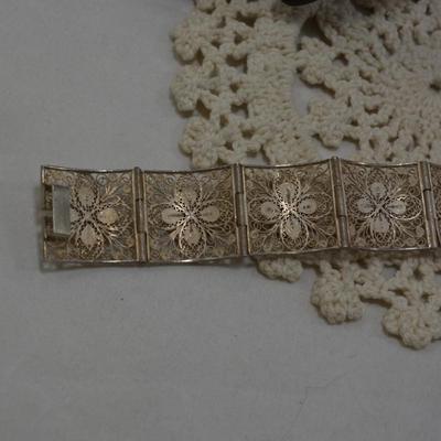 Vintage 60â€™s Filigree Sterling Bracelet w/ Mediterranean Coral 7â€ 29.6g