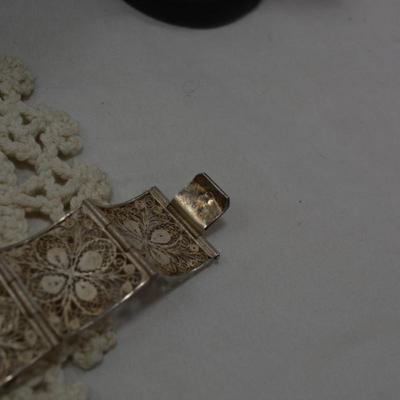 Vintage 60â€™s Filigree Sterling Bracelet w/ Mediterranean Coral 7â€ 29.6g