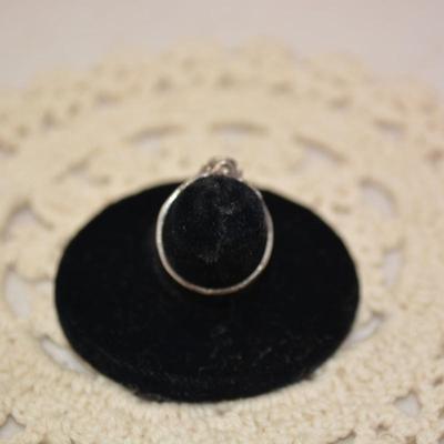 Vintage 925 Sterling Ring with Moonstone Size 7, 2.9g