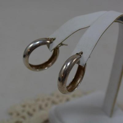 1â€ 925 Sterling Hoop Earrings 3.5g