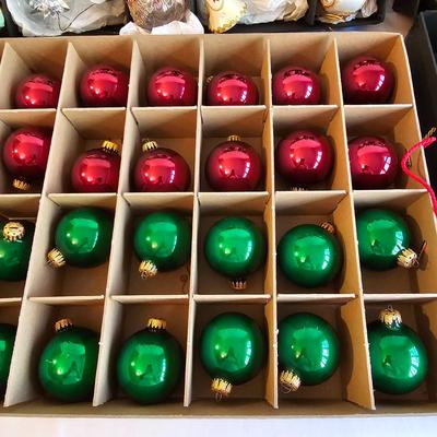 Miscellaneous Christmas Ornaments  & Storage Boxes  (BR2-JS)