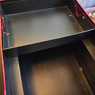Miscellaneous Christmas Ornaments  & Storage Boxes  (BR2-JS)