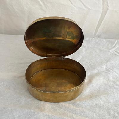Collection of Brass Home Decor Items (UH-MG)