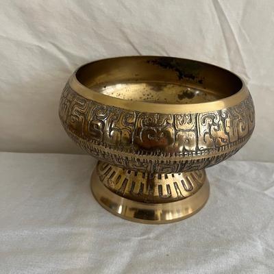 Collection of Brass Home Decor Items (UH-MG)