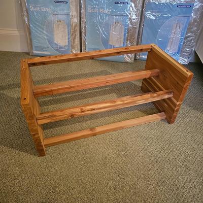 Clothes Storage Bags, Wood Hangers & More  (BR2-JS)