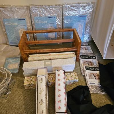 Clothes Storage Bags, Wood Hangers & More  (BR2-JS)