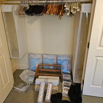 Clothes Storage Bags, Wood Hangers & More  (BR2-JS)
