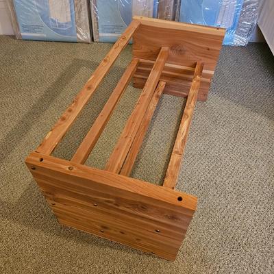 Clothes Storage Bags, Wood Hangers & More  (BR2-JS)