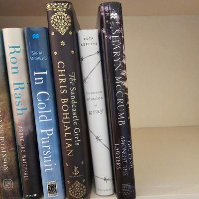 Large Assortment of Hard & Soft Cover Novels (UH-JS)
