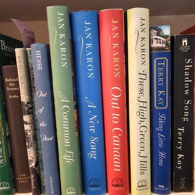 Large Assortment of Hard & Soft Cover Novels (UH-JS)