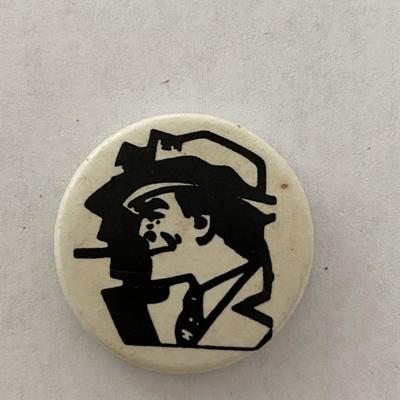 Dick Tracy vintage pin