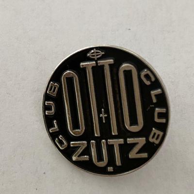 Club Otto Zutz vintage pin