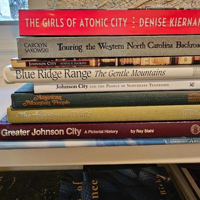 Johnson City Topographical Map & Regional Guides  (UH-JS)