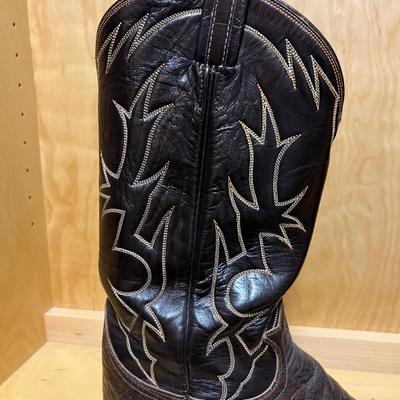 Tony Lama Leather Cowboy Boots -Mens Size 11 (PC2-RG)
