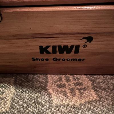 Eddie Bauer Cedar Shoe Rack, Shoe Trees & More (PC2-RG)