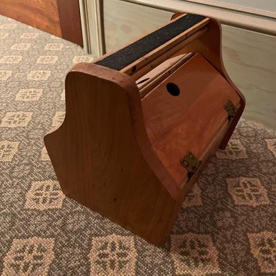 Eddie Bauer Cedar Shoe Rack, Shoe Trees & More (PC2-RG)