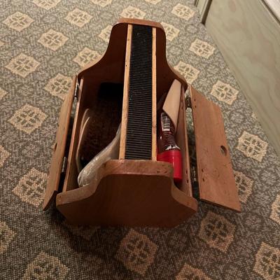 Eddie Bauer Cedar Shoe Rack, Shoe Trees & More (PC2-RG)