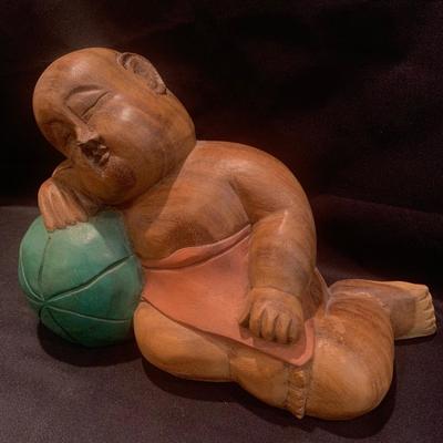 Carved Asian Folk Art (UH-KW)