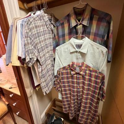 Neiman Marcus, RL, Lands End & More Menâ€™s Short Sleeve Shirts Size M/L (PC2-RG)