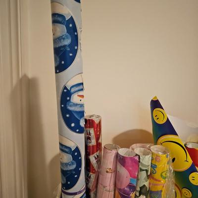 Assorted Wrapping Paper, Ribbons & Bags  (BR-JS)