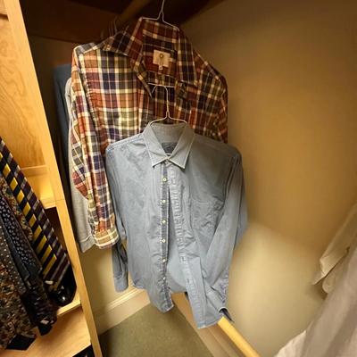 Menâ€™s M/L Long Sleeve Shirts - Lands End, Cooper Jones & More (PC2-RG)