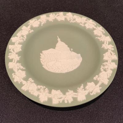 Wedgwood Jasperware (UH-KW)