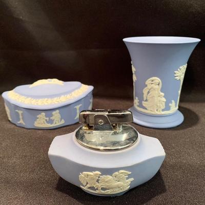 Wedgwood Jasperware (UH-KW)