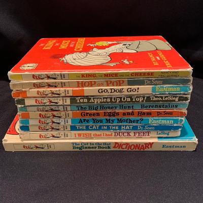Selection of Dr. Seuss Books (UH-KW)