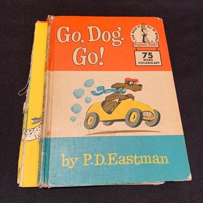 Selection of Dr. Seuss Books (UH-KW)