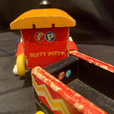Vintage Fisher Price Toys (UH-KW)