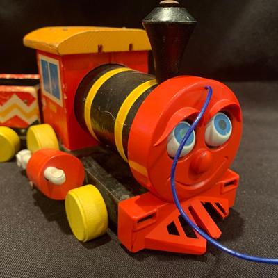 Vintage Fisher Price Toys (UH-KW)