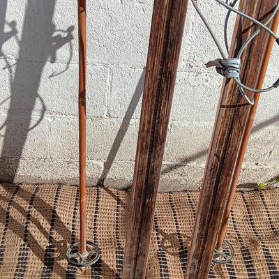 1960s Bonna 2400 Vintage Cross Country Skis Made In Norway