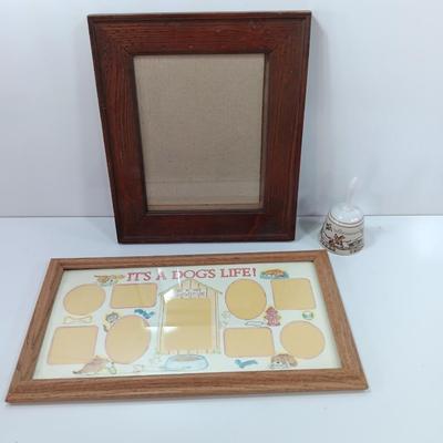 Picture frames and a ceramic Texas bell
