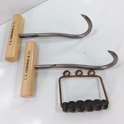 Nice pair of C.S. Osborne & Co. Hay hooks and a Vintage handle