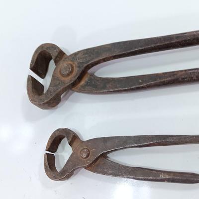 Blacksmithing Ferrier clipper nipper tools