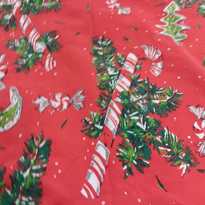 Vintage Christmas Tablecloth - Made by Springmaid