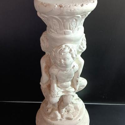 Cement cherub / angel pedestal