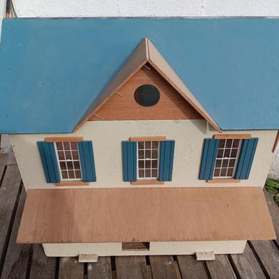 Vintage wooden doll house