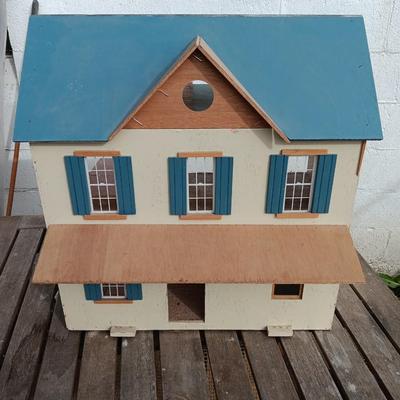 Vintage wooden doll house