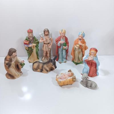 Homeco Nativity figures set of 9