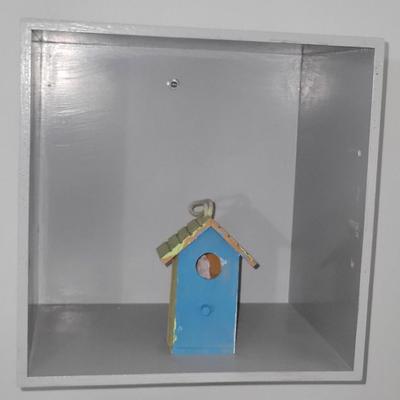 Wall Shelf Decor