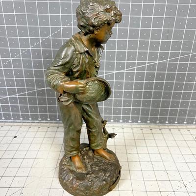 ANGELUS Statue of Boy, par Eng Morean 